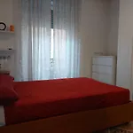 Casa Giova: bilocale con balcone al Gianicolo